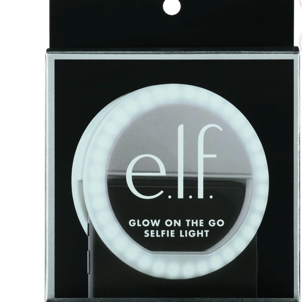 NWT $25 for 6. Total value of $86. e.l.f. Glow On The Go Selfie Light